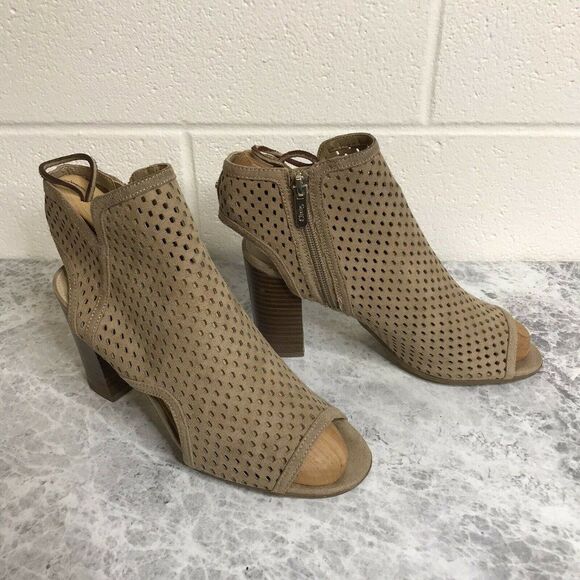 Circus by Sam Edelman Womens Perforated Suede Peep Toe Zip Ankle Booties Sz 7.5 - Picture 1 of 11